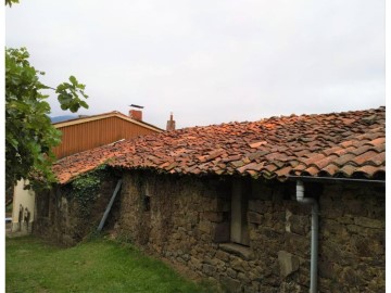 House 1 Bedroom in Oviñana