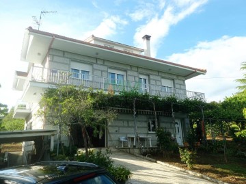 Casa o chalet 5 Habitaciones en Allariz (Santiago)