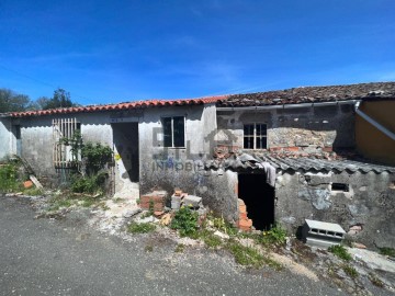Casa o chalet 4 Habitaciones en Nogueira (Santa María)