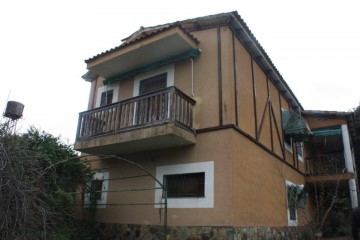 Casa o chalet 3 Habitaciones en Casas del Castañar