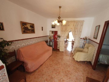 House 2 Bedrooms in Villanueva de la Reina