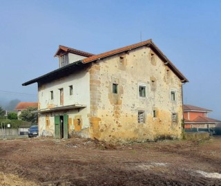 Casa o chalet 7 Habitaciones en Bárcena de Cicero