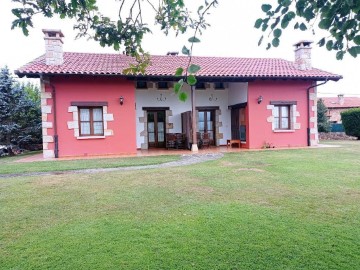 Casa o chalet 4 Habitaciones en Tazones - Argüero