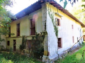 Casa o chalet 13 Habitaciones en Celorio-Poó-Parres