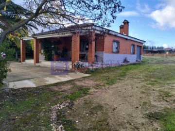 Casa o chalet 3 Habitaciones en Sierra de Fuentes