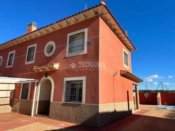 Casa o chalet 4 Habitaciones en Villamanrique de Tajo