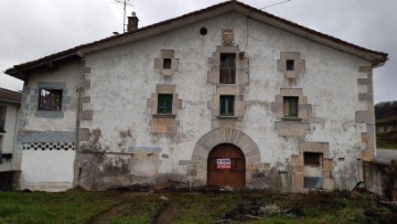 Maison 3 Chambres à Albiasu