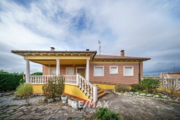 Casa o chalet 6 Habitaciones en Villanueva de Duero
