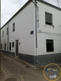 House 6 Bedrooms in Cañaveras