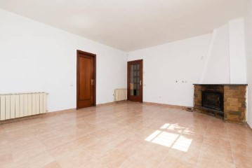 House 5 Bedrooms in Pla del Castell