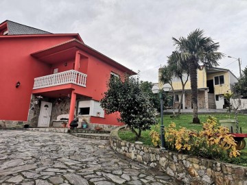 Casa o chalet 6 Habitaciones en Elviña - A Zapateira