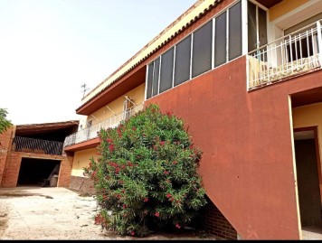 Casas rústicas 8 Habitaciones en El Poal