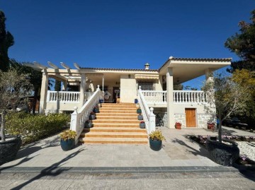 Casa o chalet 6 Habitaciones en Villamontes-Boqueres