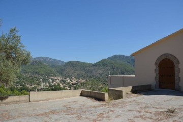 House 2 Bedrooms in Puigpunyent
