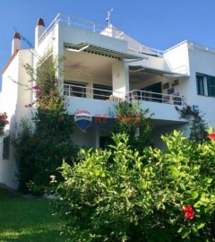 House 5 Bedrooms in Son Xoriguer