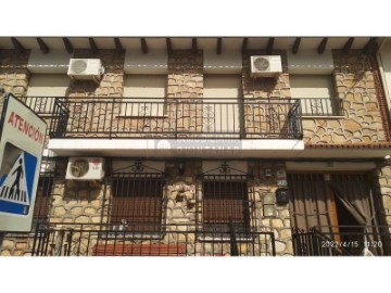 Piso 4 Habitaciones en Villamayor de Santiago