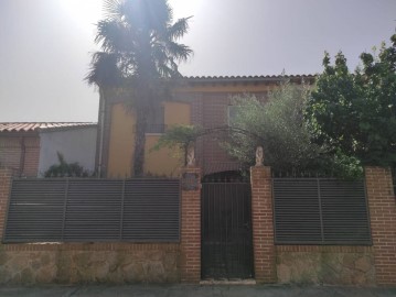 Casa o chalet 4 Habitaciones en San Bartolomé de las Abiertas