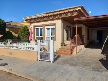 Casas rústicas 4 Habitaciones en Dolores de Pacheco-Santa Rosalía