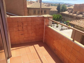 Piso 3 Habitaciones en Teruel Centro