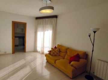 Apartment 3 Bedrooms in Teià