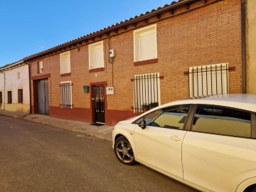 Casa o chalet 6 Habitaciones en Santa Cristina de Valmadrigal