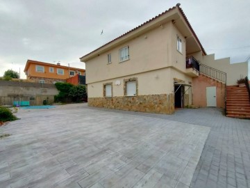 Casa o chalet 3 Habitaciones en Monteviejo