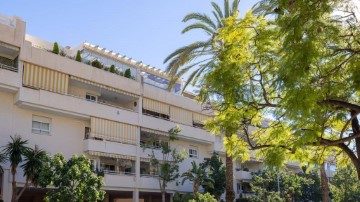 Piso 3 Habitaciones en Málaga Este