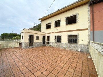 Casa o chalet 3 Habitaciones en Verdicio - Bañugues - Cabo Peña