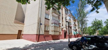 Piso 3 Habitaciones en El Torreón - Los Ángeles - El Pilar
