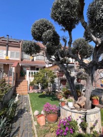 Casa o chalet 4 Habitaciones en La Romanica (Antes de la Creu)