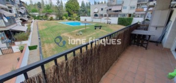Apartment 3 Bedrooms in Can Trias Industrial
