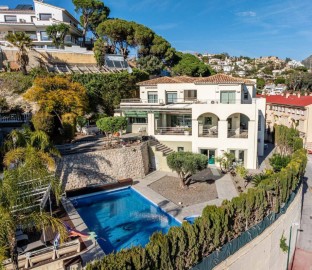 Casa o chalet 10 Habitaciones en Málaga Este