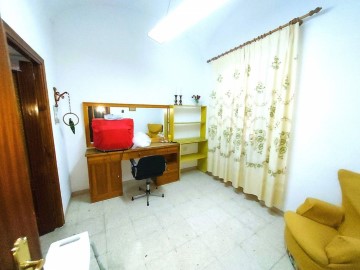House 8 Bedrooms in Zafra