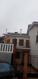 House 3 Bedrooms in Villafranca de los Caballeros