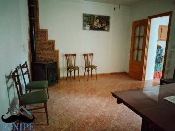 House 3 Bedrooms in Archena
