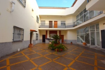 Apartment 2 Bedrooms in Castilleja de Talhara
