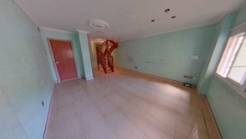 Apartment 4 Bedrooms in Centre Històric
