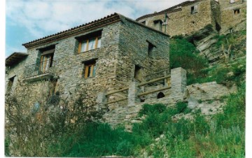 House 3 Bedrooms in La Baronia de Sant Oisme