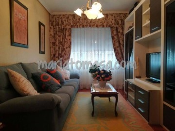 Apartment 3 Bedrooms in Ugeraga