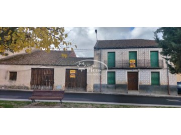 Casas rústicas 4 Habitaciones en Armuña