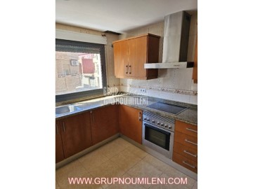 House 3 Bedrooms in Riola