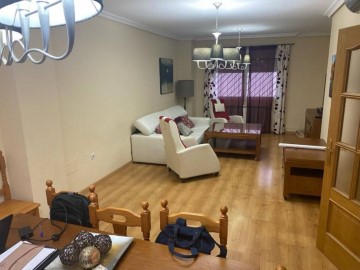 House 4 Bedrooms in Nuevo Hospital