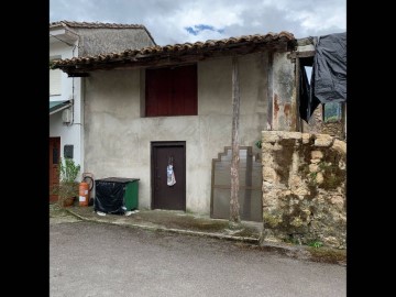 House  in Castiello