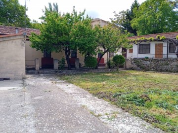 Maisons de campagne 4 Chambres à Pastrana