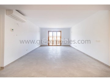 Apartment 3 Bedrooms in Mancor de la Vall