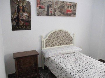 Apartment 3 Bedrooms in Puertollano Centro