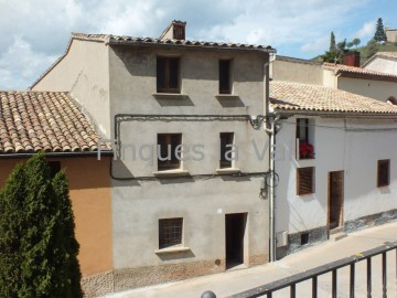 House 6 Bedrooms in El Raval de Sant Feliu