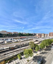 Piso 3 Habitaciones en Castilla - Hermida