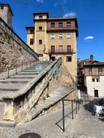 Piso 2 Habitaciones en Segovia Centro