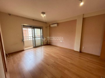 Apartment 1 Bedroom in Polideportivo